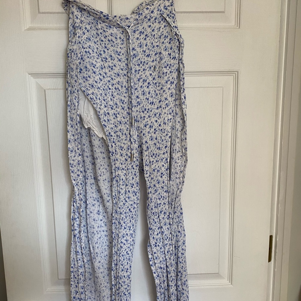 Split leg pants
